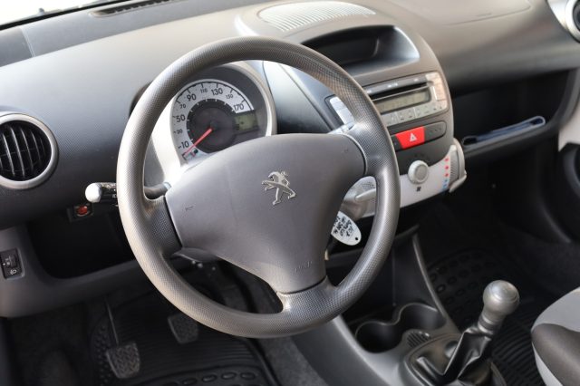 PEUGEOT 107 usata 28