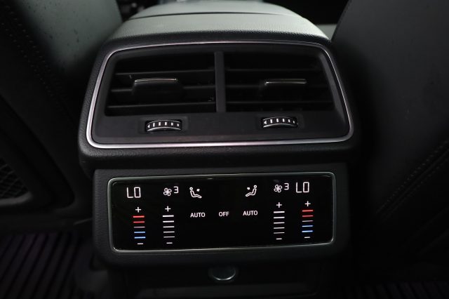 AUDI A6 usata 8