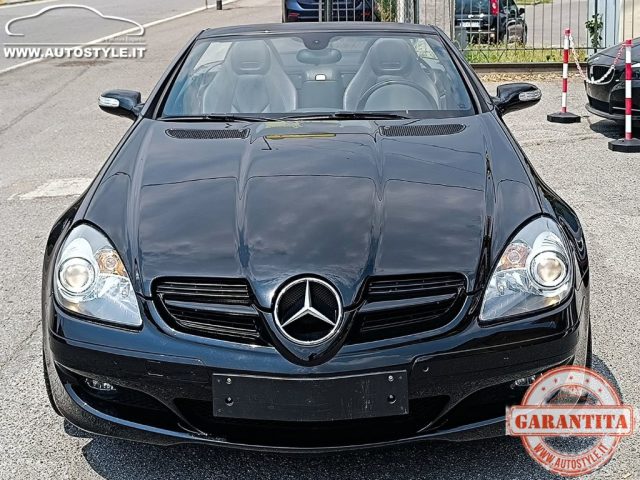 MERCEDES-BENZ SLK 200 usata, con Specchietti laterali elettrici