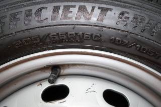 RENAULT Trafic usata, con Sensori di parcheggio posteriori