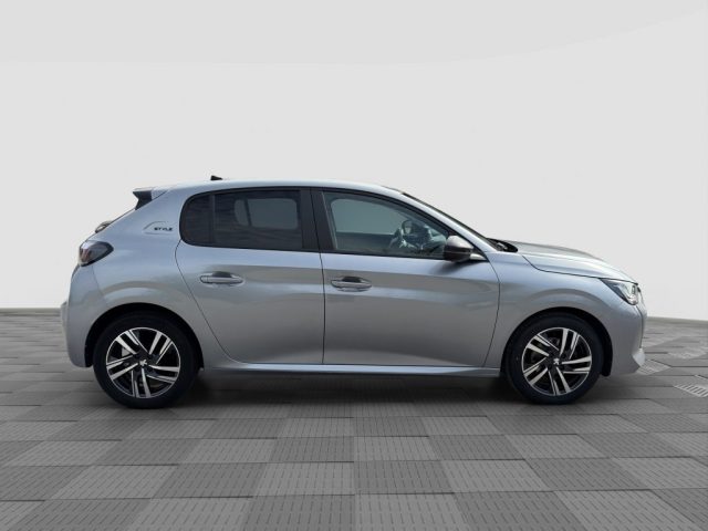 PEUGEOT 208 usata 5