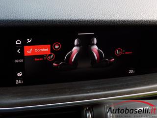 ALFA ROMEO Stelvio usata, con Specchietto retrovisore con funzione antiabbagliamento