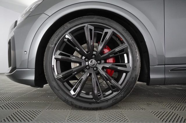 AUDI Q8 usata 12