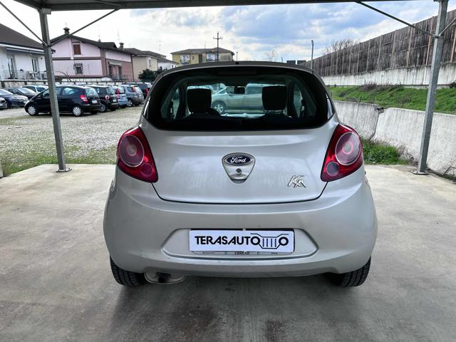 FORD Ka+ usata, con Alzacristalli elettrici