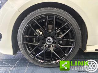 MERCEDES-BENZ CLA 200 usata, con Lettore CD