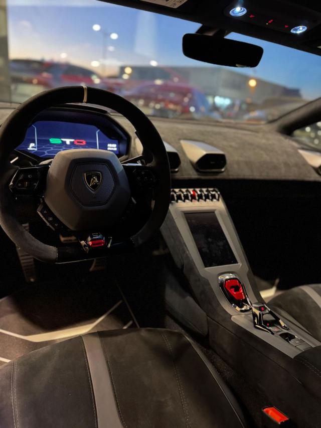 LAMBORGHINI Huracan usata 7