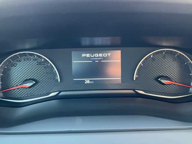 PEUGEOT 208 usata, con Autoradio digitale