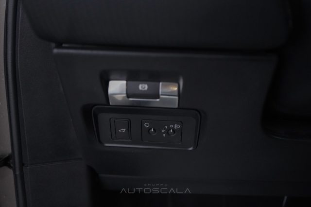 LAND ROVER Range Rover Evoque usata, con Interni in pelle