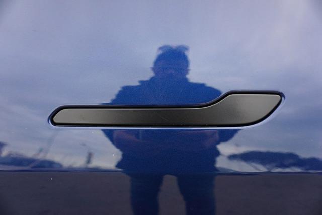 TESLA Model Y usata, con Sensori di parcheggio anteriori
