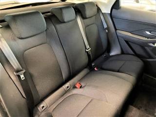 JAGUAR E-Pace usata, con Fari Xenon