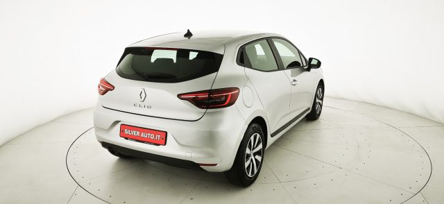 RENAULT Clio usata, con Boardcomputer