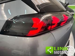 PEUGEOT 2008 usata, con Luci diurne