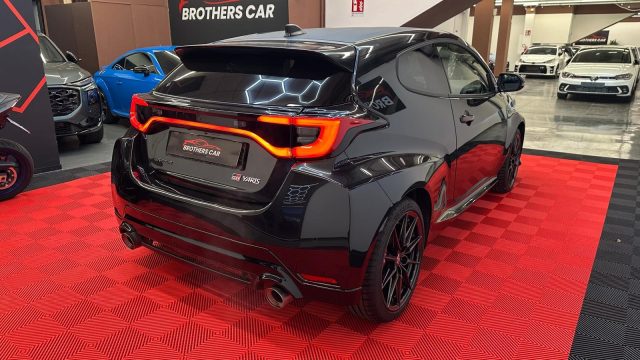 TOYOTA Yaris usata, con Controllo trazione