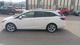 OPEL Astra usata, con Servosterzo