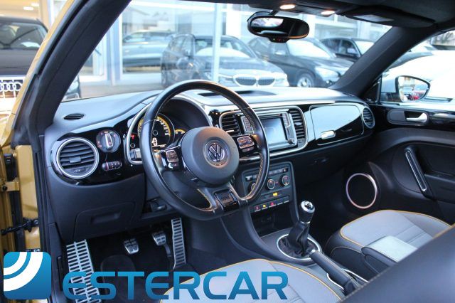 VOLKSWAGEN Maggiolino usata, con Controllo automatico clima