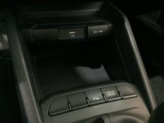 KIA Stonic usata, con Airbag testa