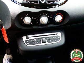 RENAULT Twingo usata 18
