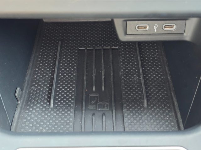 VOLKSWAGEN Taigo usata, con Assistente abbaglianti