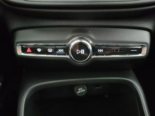VOLVO XC40 usata, con USB