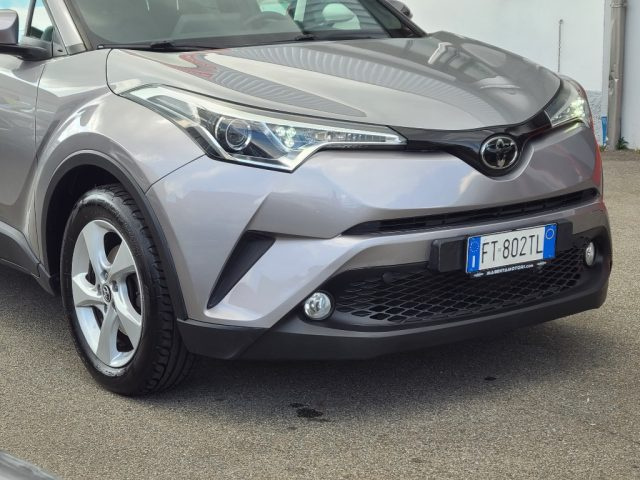 TOYOTA C-HR usata, con Chiusura centralizzata telecomandata