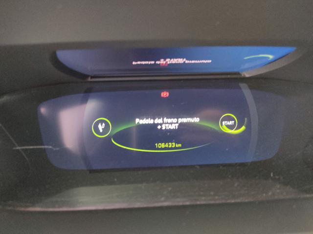 PEUGEOT 2008 usata, con Touch screen