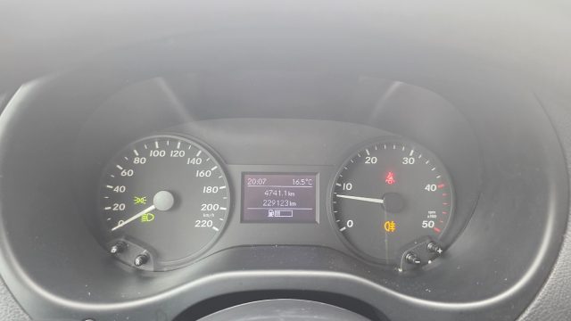 MERCEDES-BENZ Vito usata 13