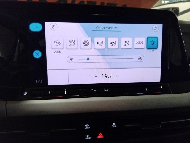 VOLKSWAGEN Golf usata 29