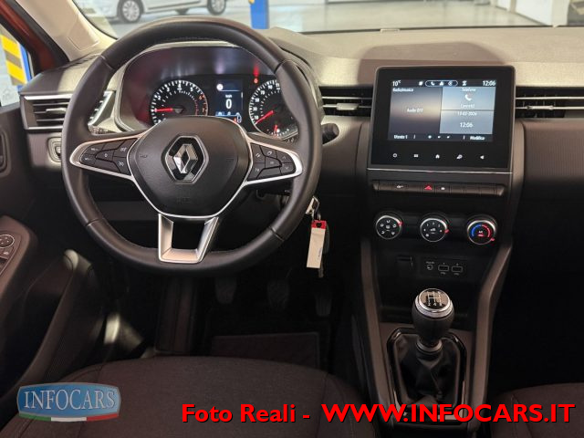 RENAULT Clio usata, con Controllo automatico clima