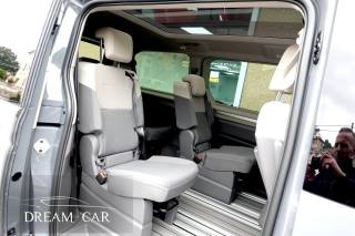 VOLKSWAGEN Multivan usata, con Controllo automatico clima
