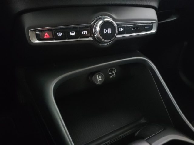 VOLVO XC40 usata, con Bluetooth