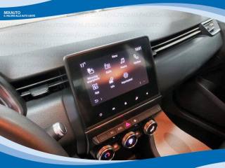 RENAULT Clio usata, con Alzacristalli elettrici