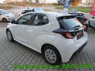 TOYOTA Yaris usata, con Alzacristalli elettrici