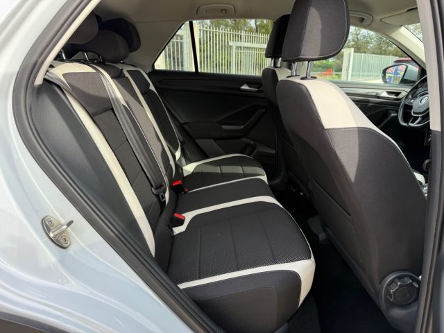 VOLKSWAGEN T-Roc usata 28