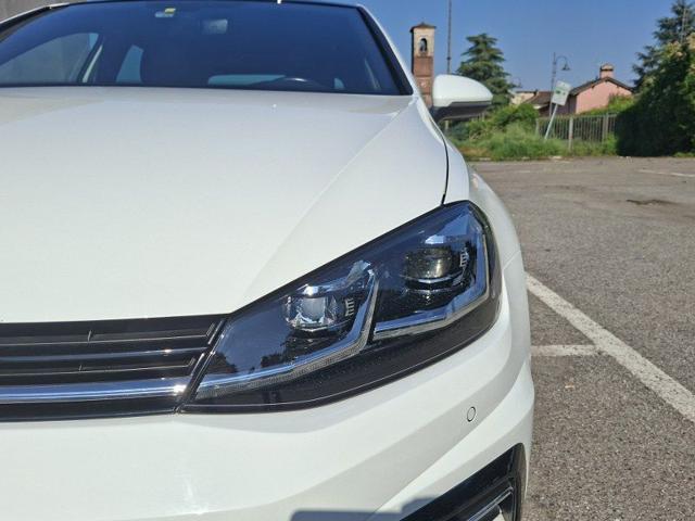 VOLKSWAGEN Golf usata, con Leve al volante