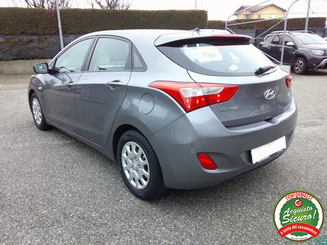 HYUNDAI i30 usata, con Airbag laterali
