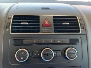 VOLKSWAGEN Touran usata, con Specchietti laterali elettrici