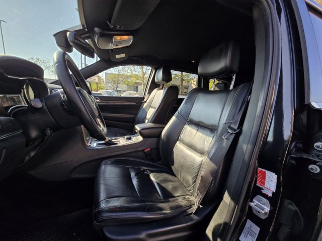 JEEP Grand Cherokee usata, con Autoradio