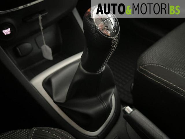 RENAULT Clio usata, con USB