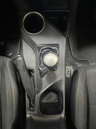 TOYOTA RAV 4 usata, con Bluetooth