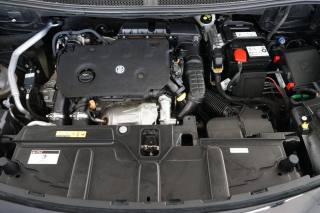 PEUGEOT 3008 usata, con Apple CarPlay
