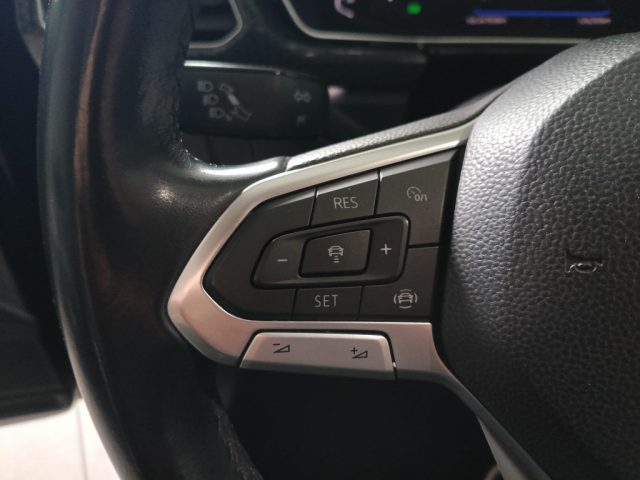 VOLKSWAGEN T-Cross usata, con Servosterzo