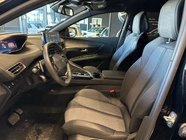 PEUGEOT 3008 usata, con Controllo automatico clima