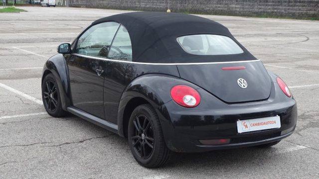 VOLKSWAGEN New Beetle usata, con Antifurto