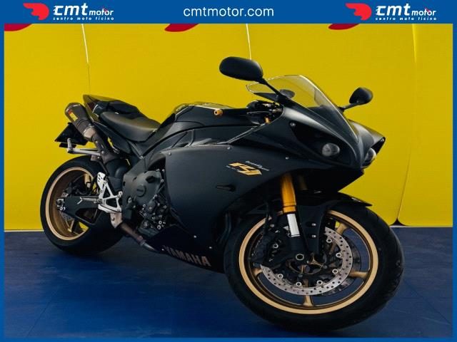 YAMAHA YZF R1 usata 1