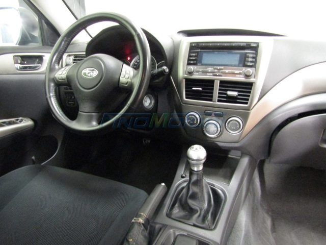 SUBARU Impreza usata, con Autoradio