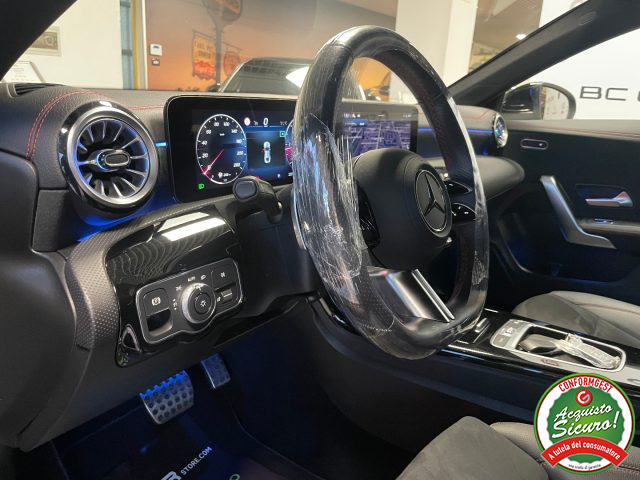 MERCEDES-BENZ CLA 200 usata, con Controllo automatico clima