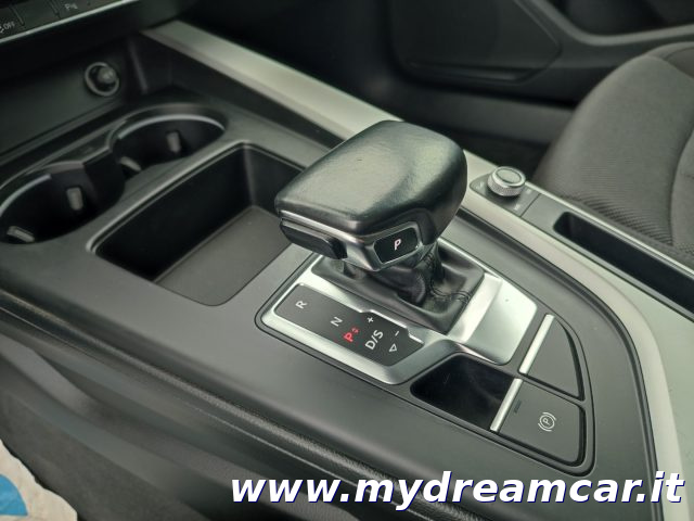 AUDI A4 usata, con Autoradio digitale