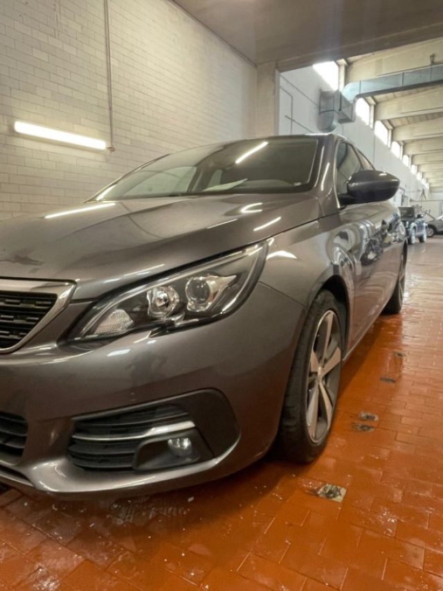 PEUGEOT 308 usata, con Climatizzatore