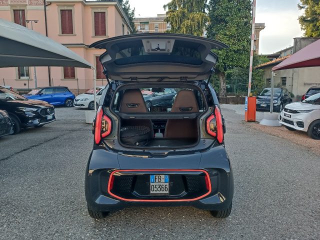 XEV Yoyo usata, con Bluetooth