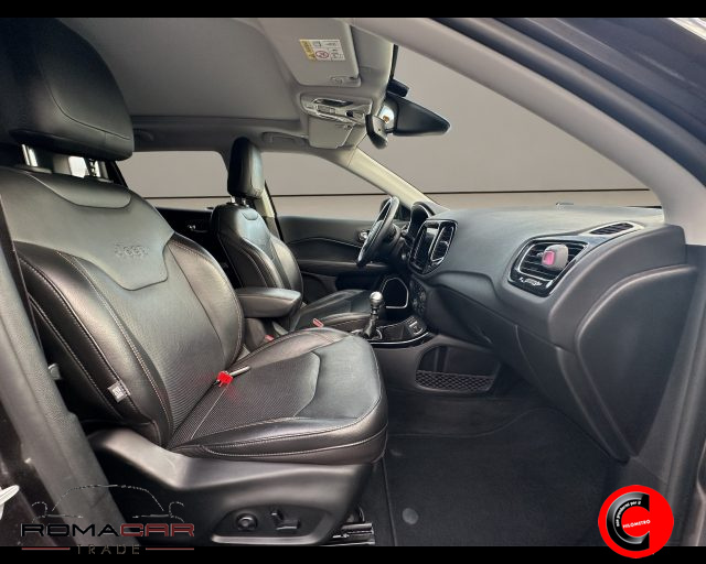 JEEP Compass usata, con Sedile posteriore sdoppiato